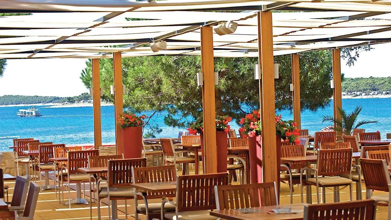 **** Hotel Park Plaza Belvedere Medulin Chorvatsko